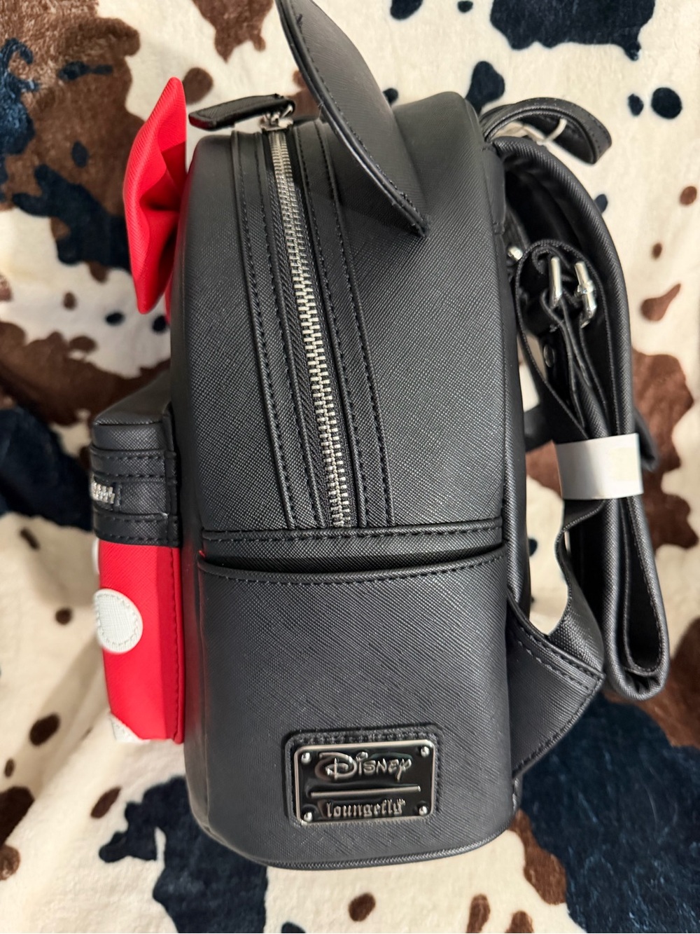Loungefly Minnie Mouse Black and Red Kids Mini Backpack - Picture 4 of 7